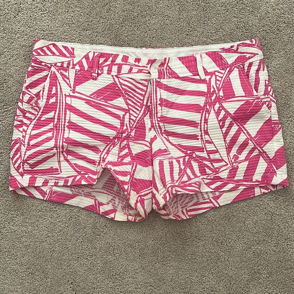 EUC Lilly Pulitzer Callahan Shorts size 16